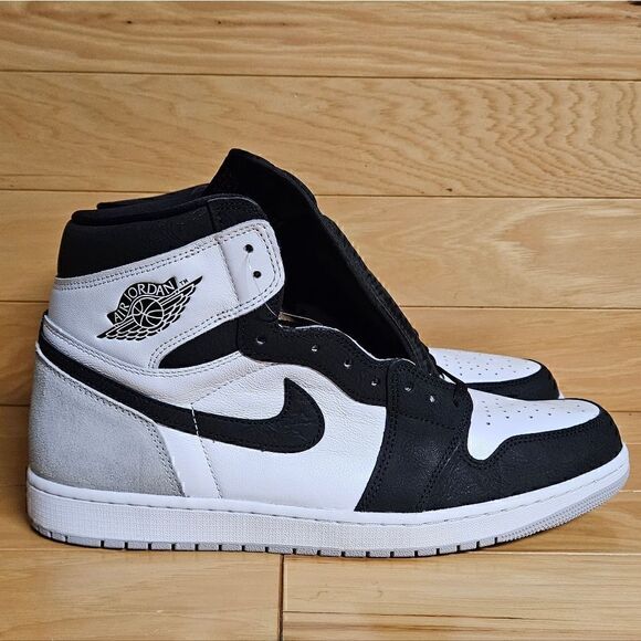 Jordan Other - Air Jordan 1 Retro High OG Stage Haze Bleached Coral 555088-108